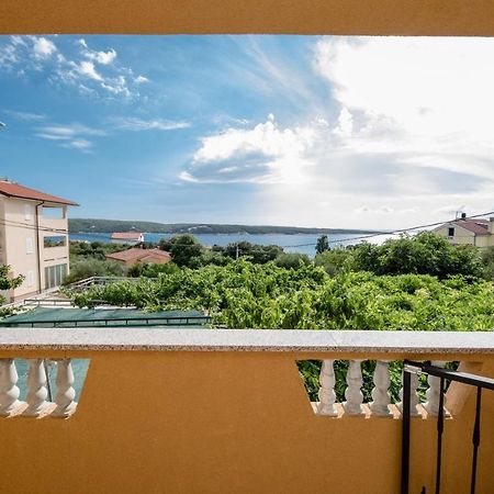 Apartments Makaus Супетарска Драга Екстериор снимка